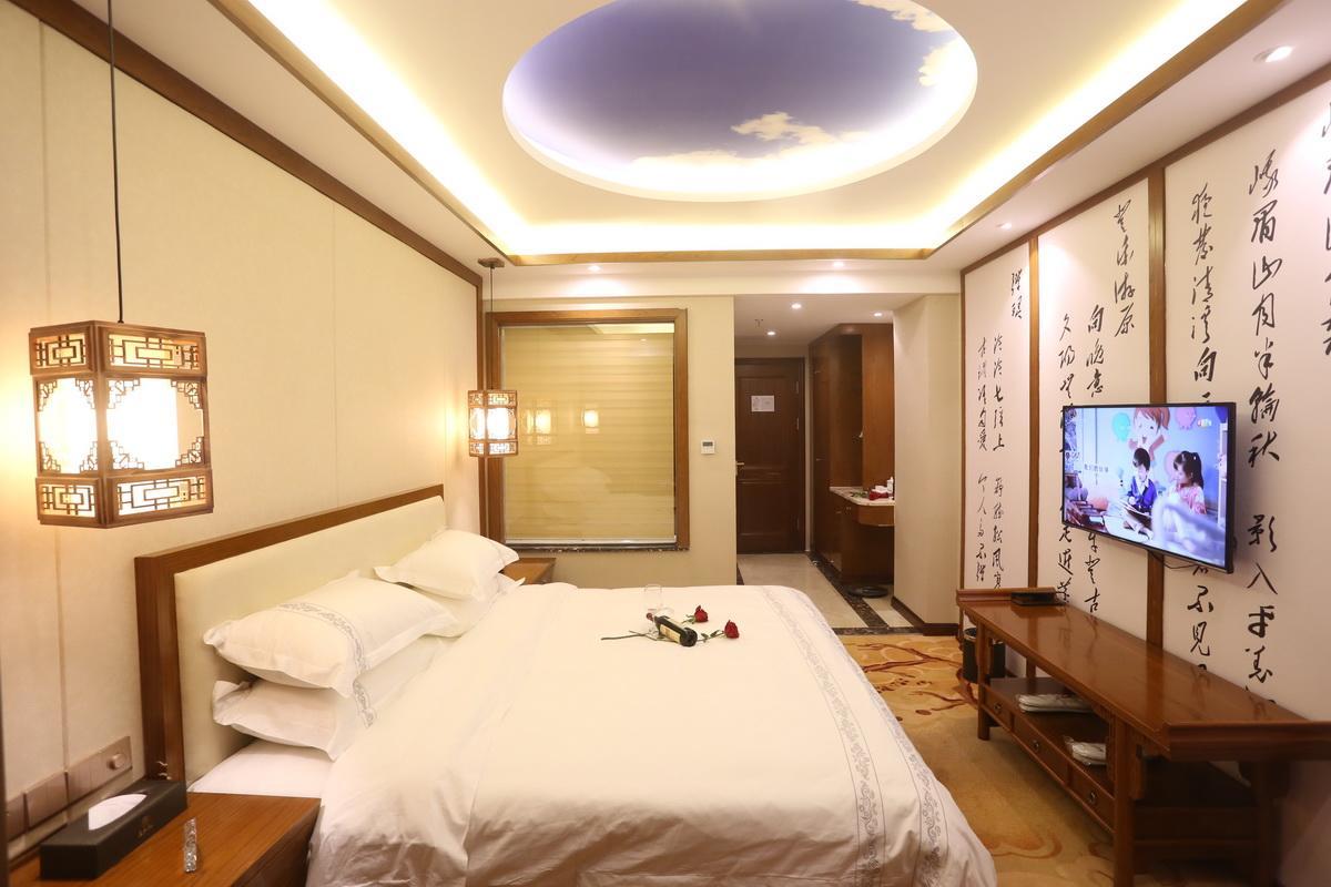 Mingshan Hotel Chengdu Eksteriør bilde