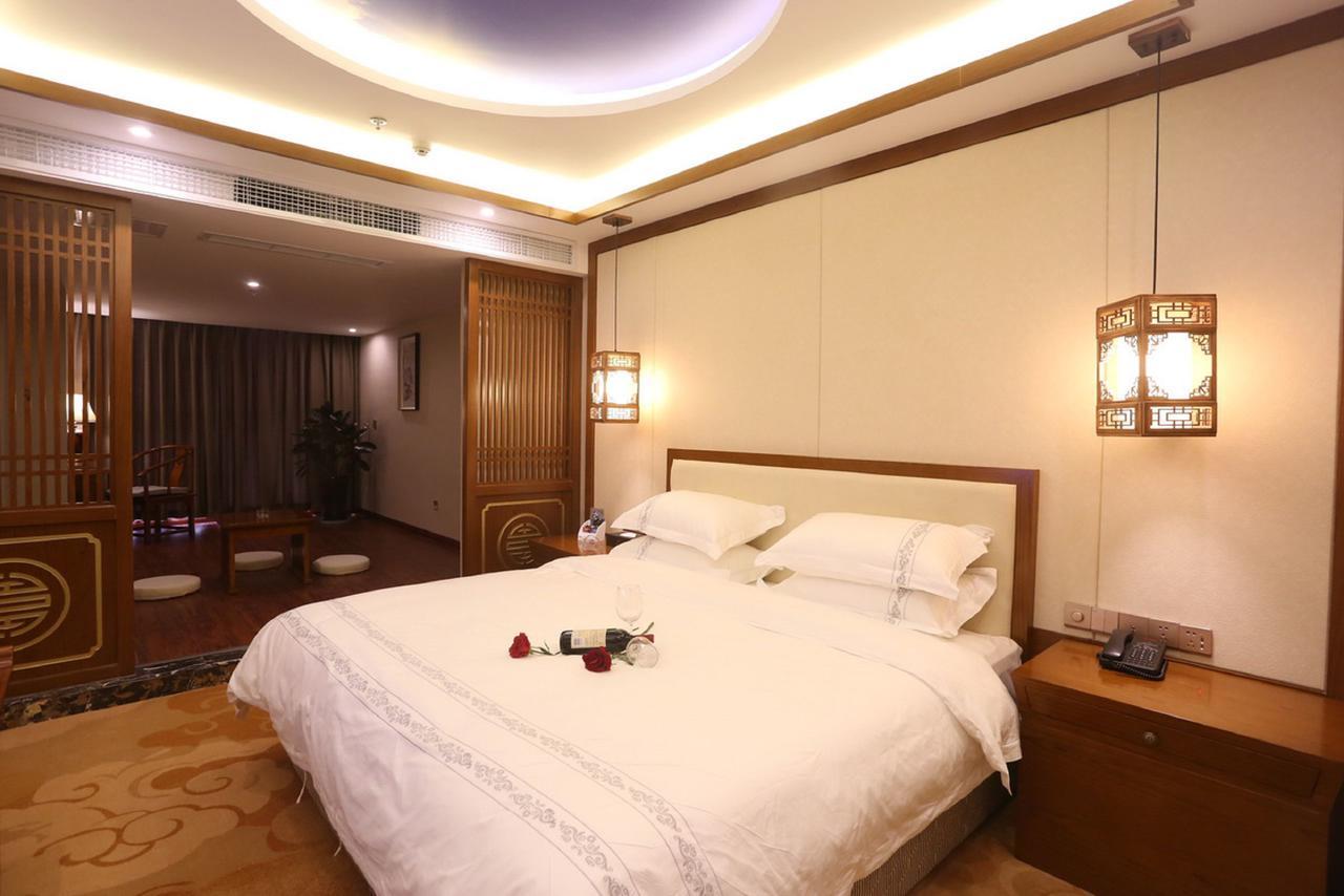 Mingshan Hotel Chengdu Eksteriør bilde