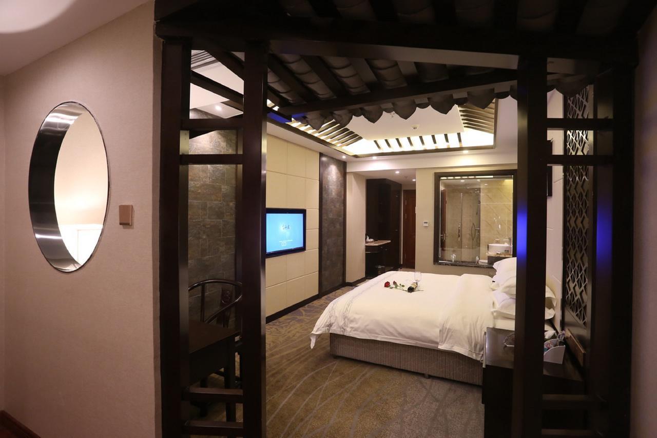Mingshan Hotel Chengdu Eksteriør bilde