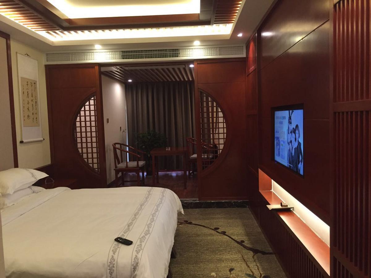 Mingshan Hotel Chengdu Eksteriør bilde