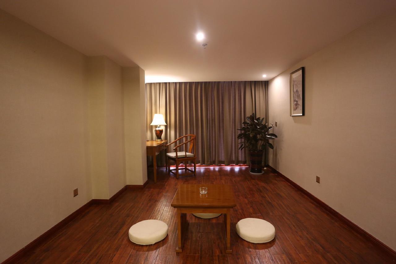 Mingshan Hotel Chengdu Eksteriør bilde