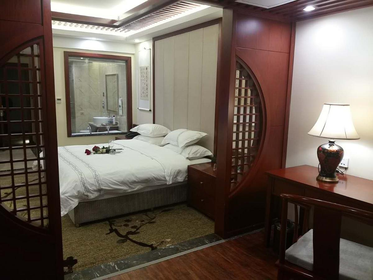 Mingshan Hotel Chengdu Eksteriør bilde
