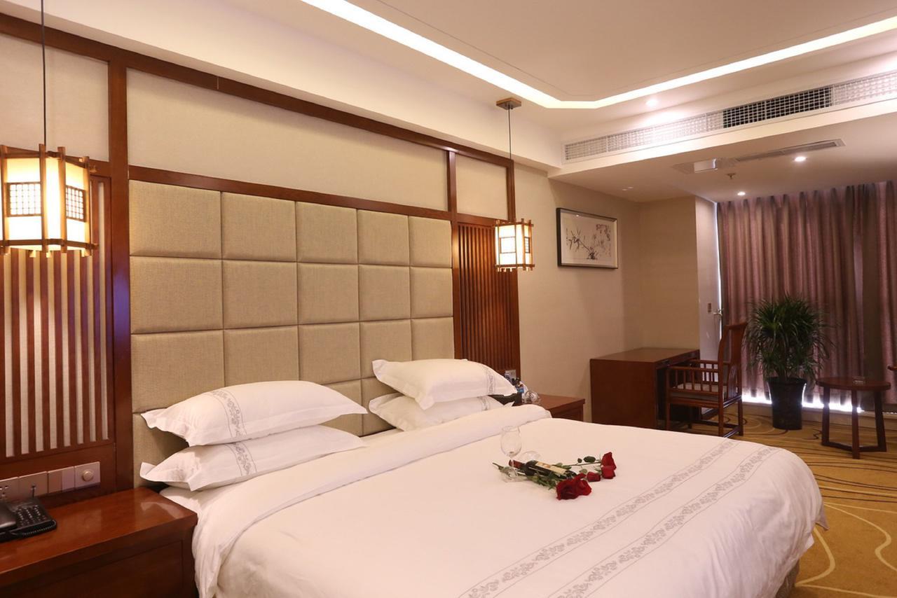 Mingshan Hotel Chengdu Eksteriør bilde